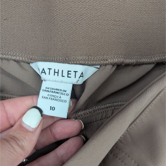 Athleta Endless Cargo Pants | Women’s 10 | Rustic Beige Utility Travel Hiking - Picture 5 of 8